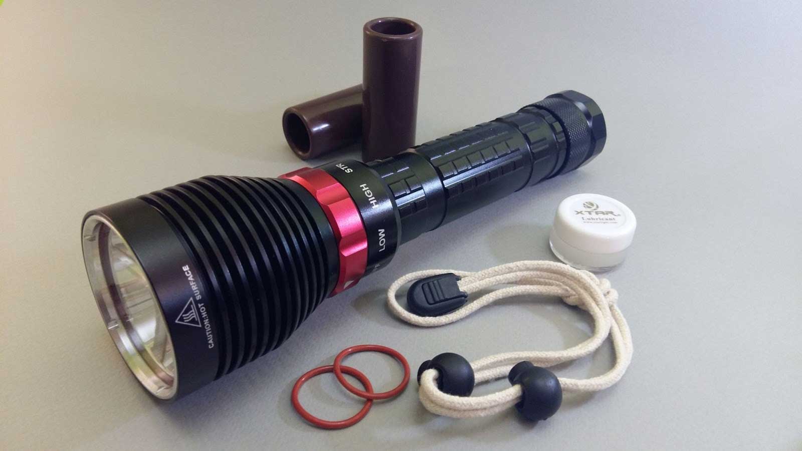 Καταδυτικός-φακός-Skay-Ray-1300-lumens-1020-(1) Καταδυτικός φακός Skay Ray 1300 lumens - Image 1